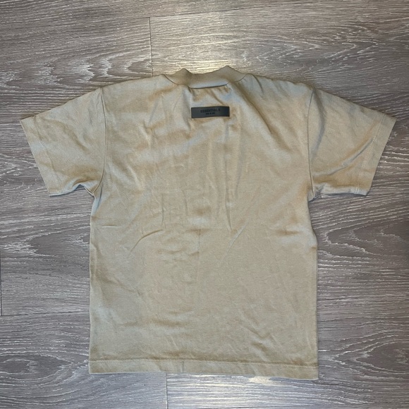 Fear of God Essentials Women’s T-shirt- Oak - Picture 2 of 6